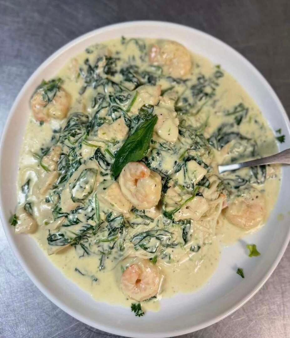 555959627 122150906852694654 156